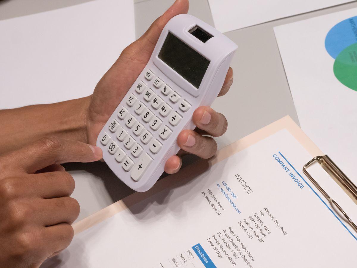 Calculating a transparent marketing budget and invoice